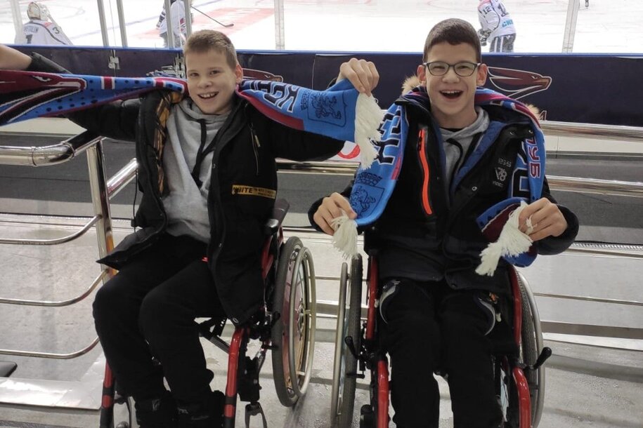 Молния болеет за ХК &laquo;Сокол&raquo; Красноярск