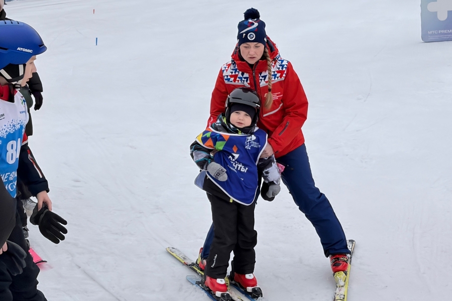 Степан на занятии, готовится к соревнованию