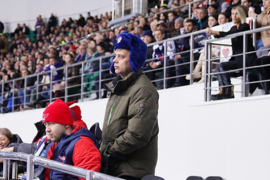 Мы на хоккее