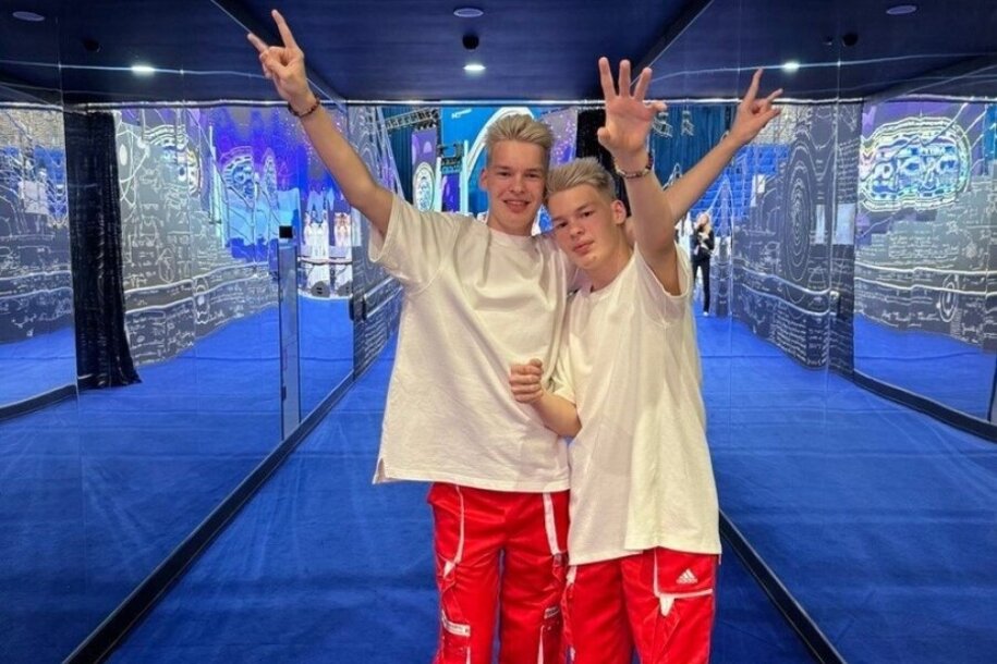 К поздравлениям с праздником весны!