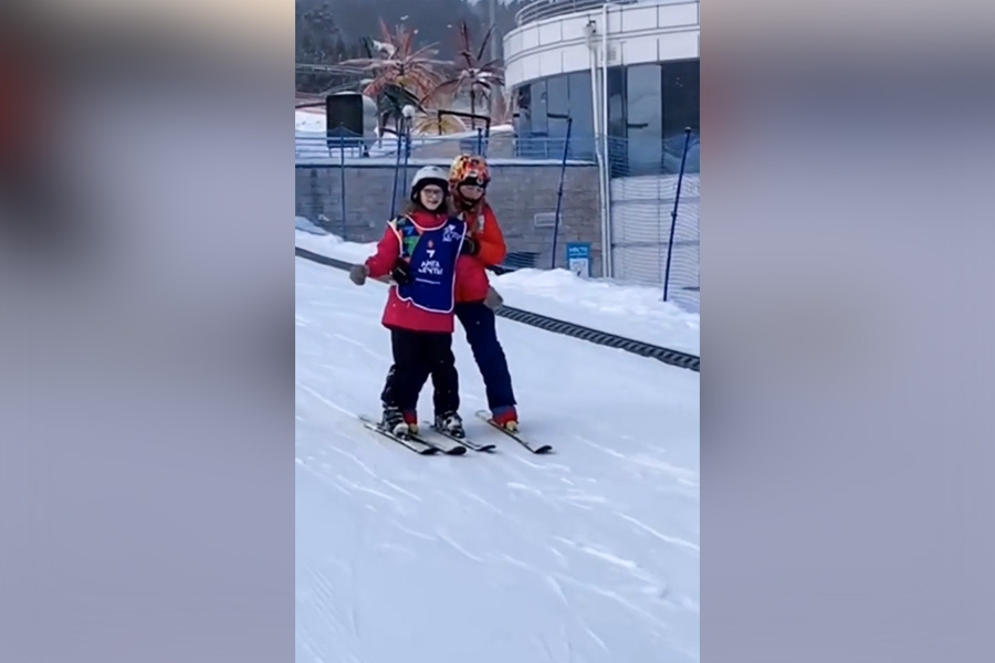 Первый раз сегодня были на занятии. Иванова Кира 13 лет