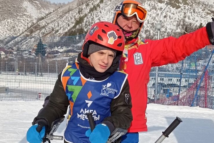 Два дня подряд Лёня Китов выходит на склон!