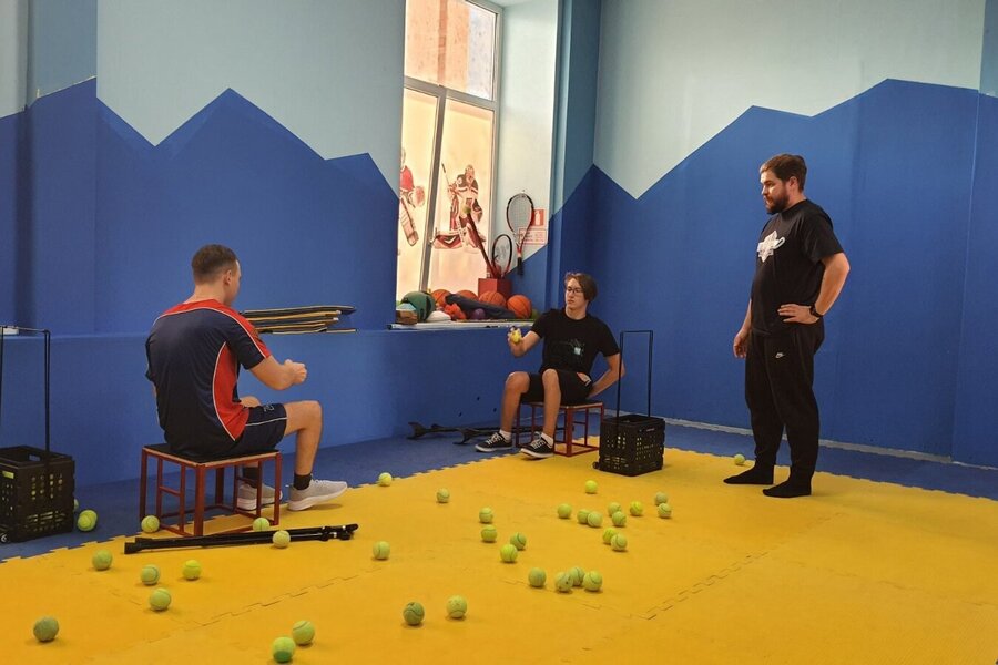 Немного фото с тренировки вратарей