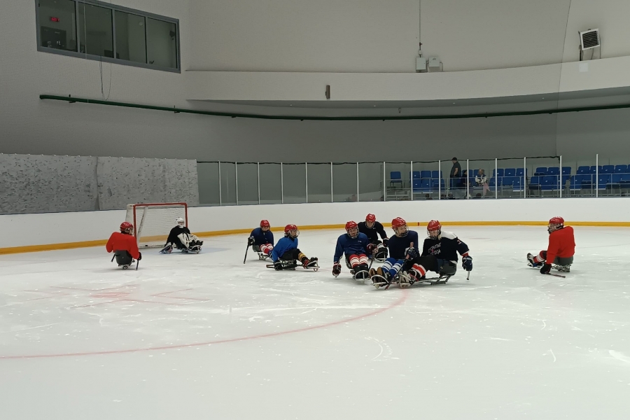 Следж-хоккейные выходные