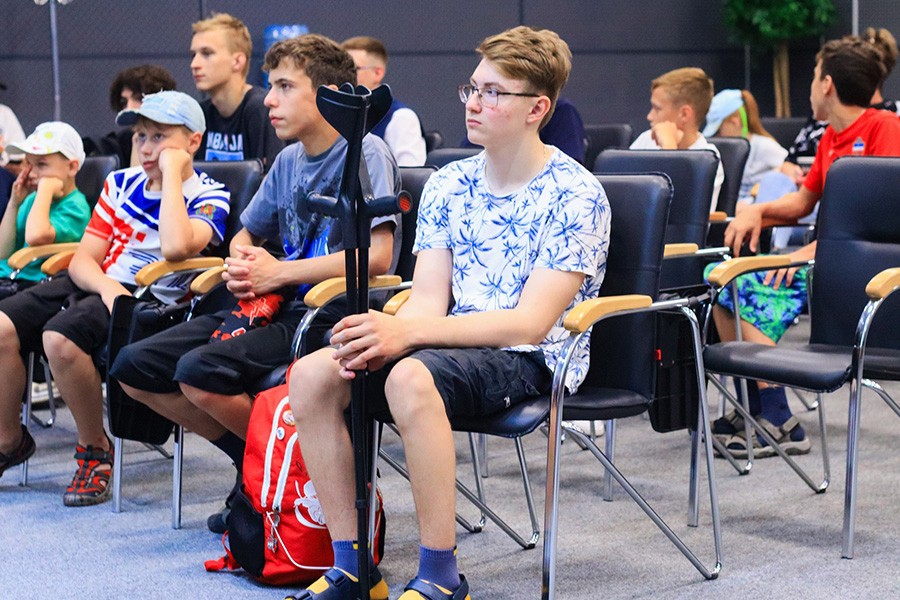 Немного красивых фото «Красной молнии»