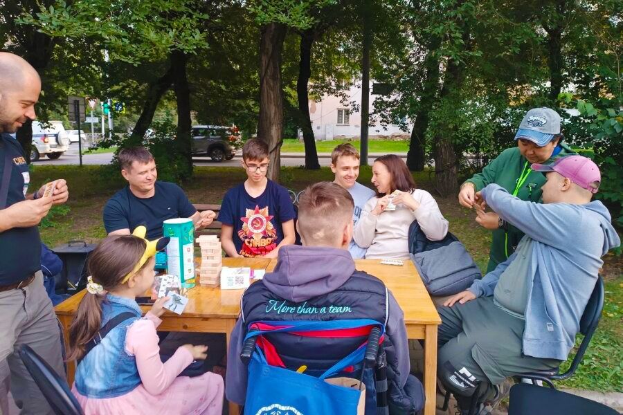 Прекрасный вечер за настолками в сквере &laquo;ПилоТЫ&raquo;