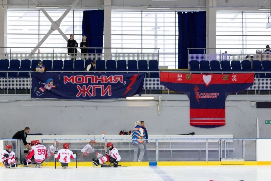 Вот и подошел к концу Фестиваль адаптивного хоккея 2025