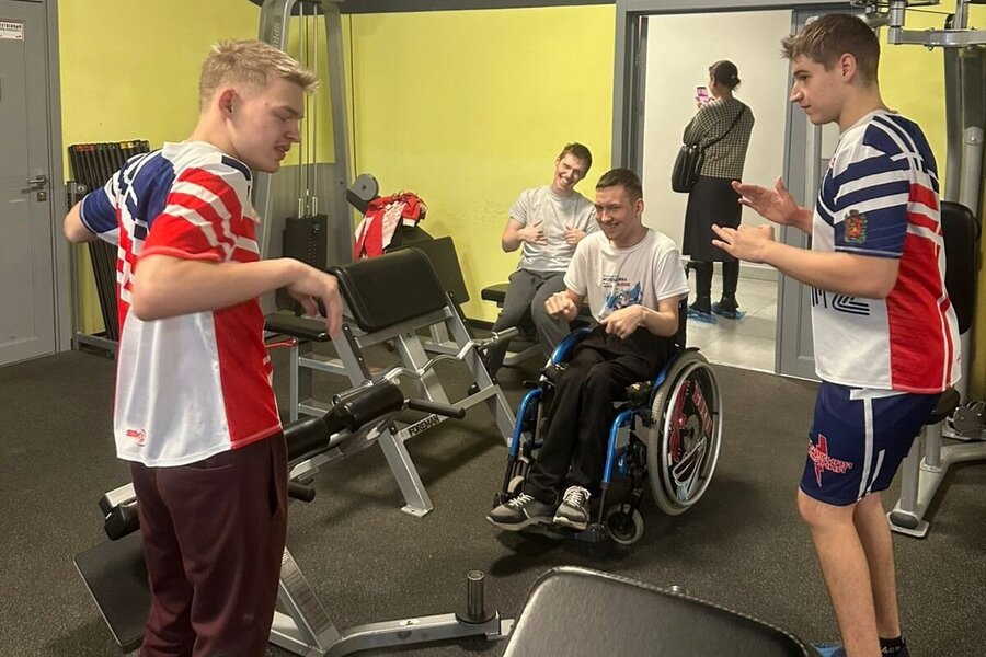 Тренировка в тренажерном