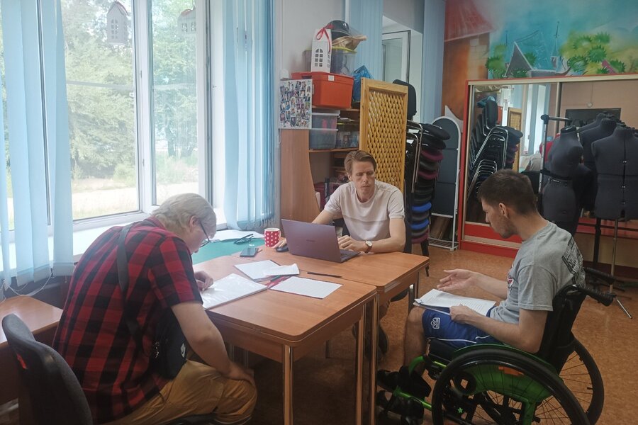 Продолжаем рассказывать вам о репетиционном процессе