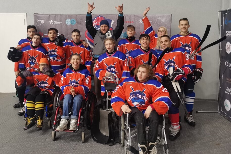 Игра &laquo;УралСибирь&raquo; &ndash; &laquo;Уралец&raquo;