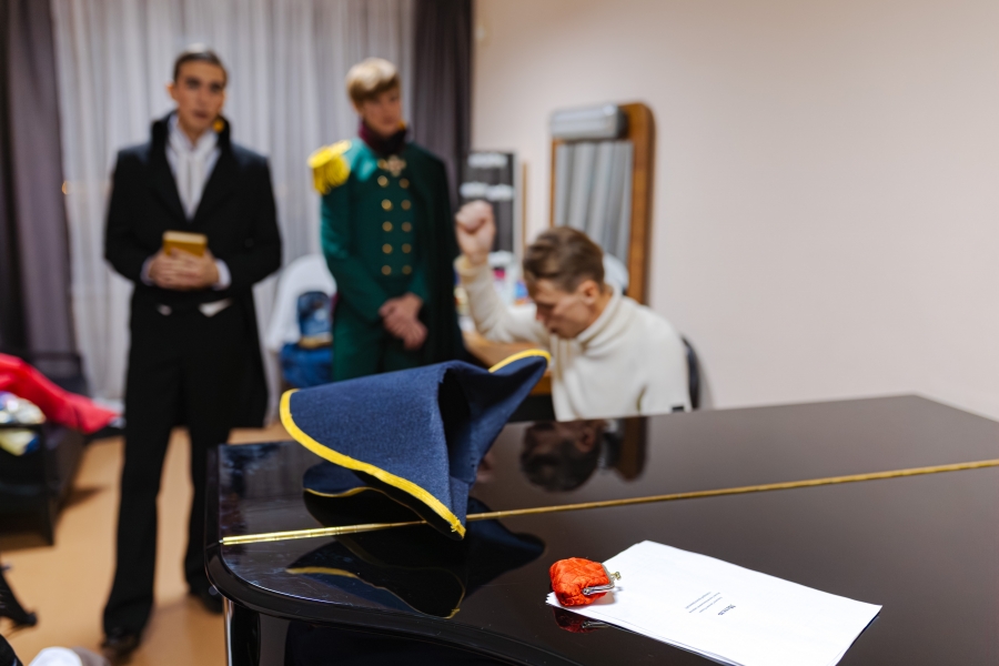 Закулисье спектакля