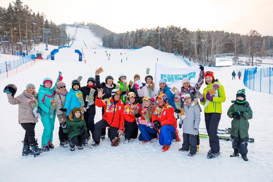 8 марта на лыжах