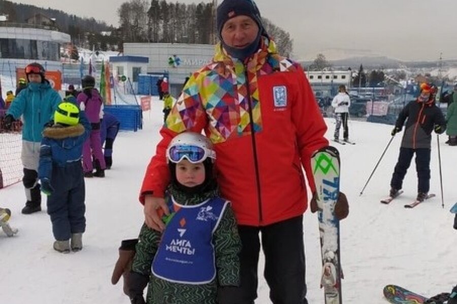 Новый участник &ndash; Артем Зобков