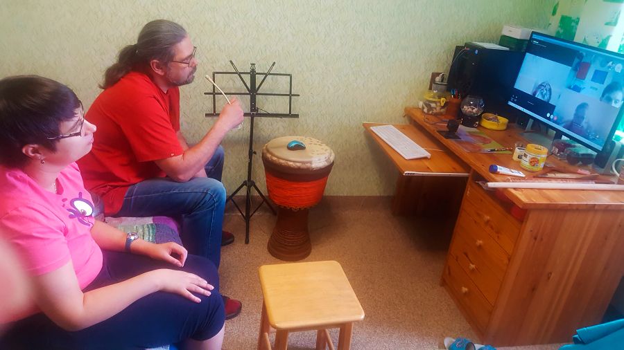 Барабаним дома, ч. з