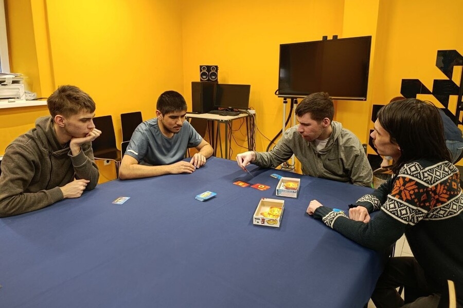 Четверг &mdash; играем  в Диамант