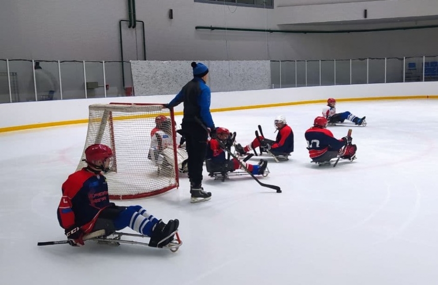 Хроника ледовых тренировок Красной молнии 23.11.2020