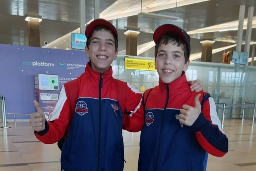 Артём и Тимофей Вагнеры. Горные лыжи