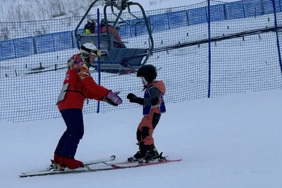 Марусины первые успехи. Погода прекрасная, настроение тоже))))